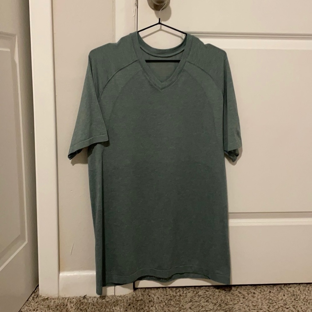Men’s LULULEMON Metal Vent Tech Short Sleeve
